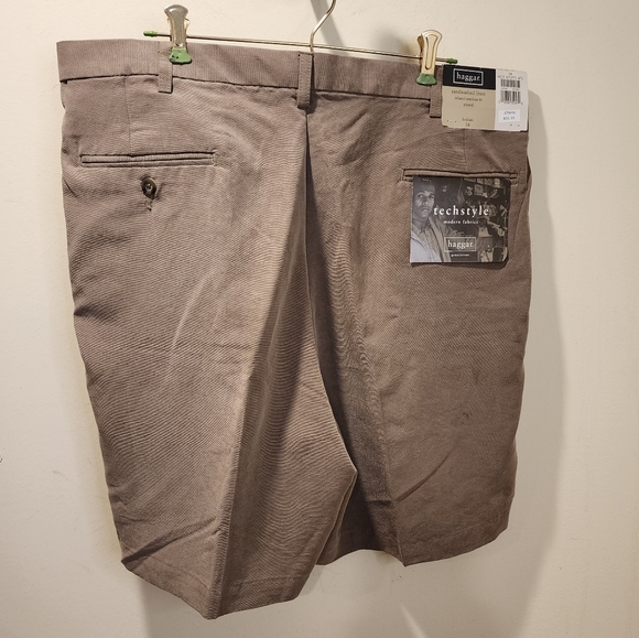 HAGGAR men's kaki casual Bermuda shorts pants size 38 NWT - Picture 2 of 10